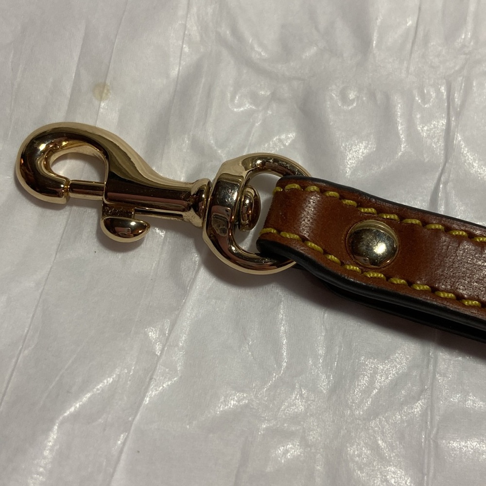 NWOT Dooney & Burke leather wristlet strap - Picture 4 of 10